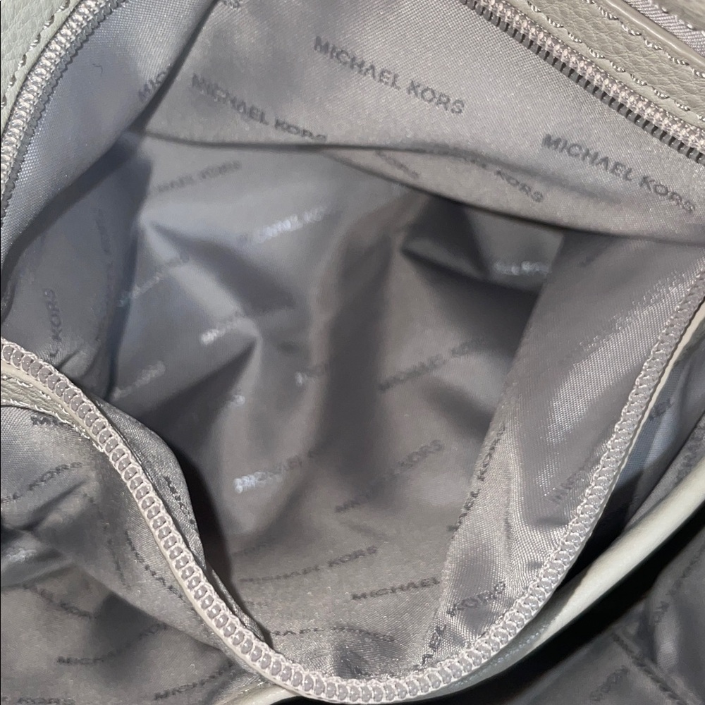 Michael Kors ‘Astor’ Large Leather Hobo - Picture 15 of 15
